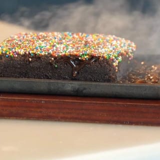 Dot Brownie Sizzler